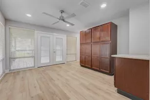 12889 Point Dr, Willis, TX 77318 - Photo 14
