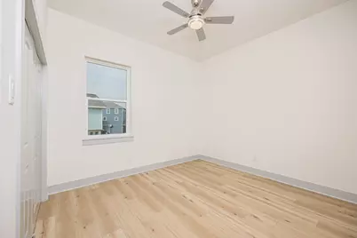 3261 Pirates Cove, Crystal Beach, TX 77650 - Photo 12