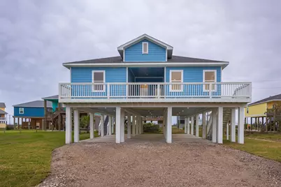 3261 Pirates Cove, Crystal Beach, TX 77650 - Photo 2