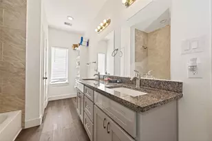 1035 Junell St, Houston, TX 77088 - Photo 8