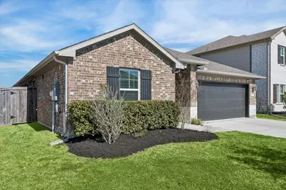 10008 Deussen Lane, Texas City, TX 77591 - Photo 2