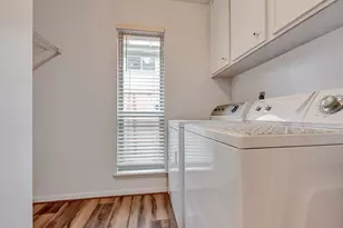 17 Wishbonebush Rd, The Woodlands, TX 77380 - Photo 6