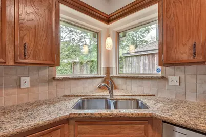 17 Wishbonebush Road, The Woodlands, TX 77380 - Photo 26