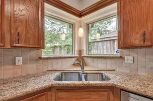 17 Wishbonebush Rd, The Woodlands, TX 77380 - Photo 26