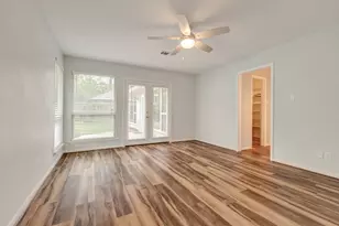 17 Wishbonebush Rd, The Woodlands, TX 77380 - Photo 12