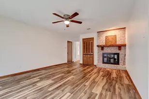 17 Wishbonebush Rd, The Woodlands, TX 77380 - Photo 28
