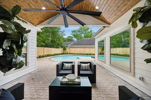 620 Stoneleigh Dr, Houston, TX 77079 - Photo 34