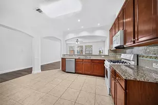 10510 Day Trail Ln, Spring, TX 77379 - Photo 6