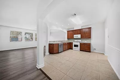 10510 Day Trail Lane, Spring, TX 77379 - Photo 4