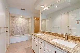 395 Rancho Bauer Dr, Houston, TX 77079 - Photo 42