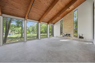 2 Waters Edge Street, Conroe, TX 77356 - Photo 14