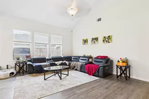 201 Rd 6618, Dayton, TX 77535 - Photo 8