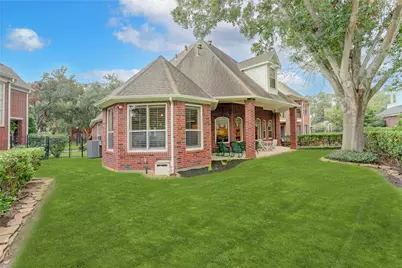 2907 Carnoustie Court, Sugar Land, TX 77479 - Photo 24