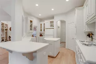 2907 Carnoustie Ct, Sugar Land, TX 77479 - Photo 10