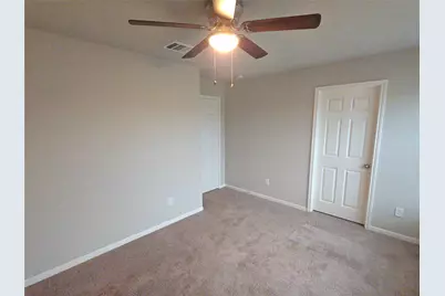 6543 Castle Loch Court, Houston, TX 77048 - Photo 10