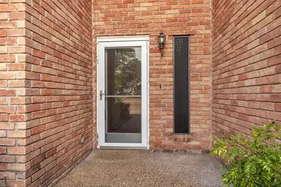 3822 Knollcrest Drive, Montgomery, TX 77356 - Photo 2