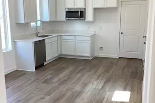 2235 Pacific Current Way, League City, TX 77573 - Photo 6