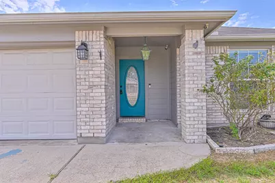 911 Ruth Circle, Texas City, TX 77591 - Photo 2