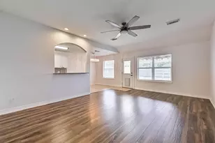 911 Ruth Cir, Texas City, TX 77591 - Photo 6
