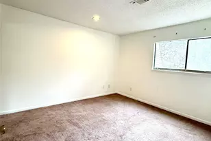 24470 Country Clb Dr, Huntsville, TX 77320 - Photo 8