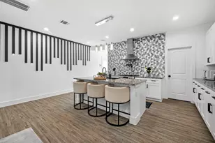1621 Wellington St, Houston, TX 77093 - Photo 2