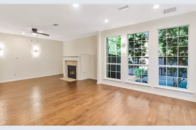 76 Piper Trace, The Woodlands, TX 77381 - Photo 20