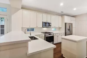 76 Piper Trace, The Woodlands, TX 77381 - Photo 16