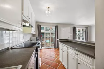 3502 Burlington Street #13, Houston, TX 77006 - Photo 12