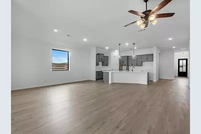 10642 Forward Drive, Richmond, TX 77469 - Photo 8