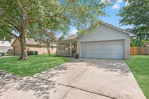 19318 Diversion Dr, Tomball, TX 77375 - Photo 4