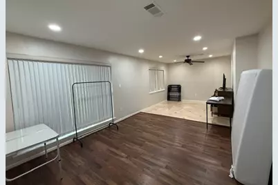 226 Sunset Boulevard, Conroe, TX 77303 - Photo 10