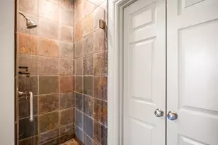 2719 La Branch St, Houston, TX 77004 - Photo 42
