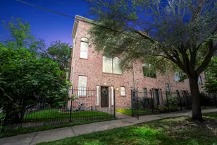 2719 La Branch St, Houston, TX 77004 - Photo 2