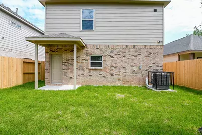 7974 Fowlie Street, Houston, TX 77028 - Photo 30