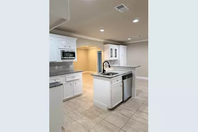 610 Elk Drive, Crosby, TX 77532 - Photo 14