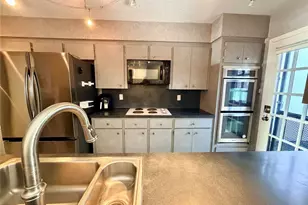 4503 Medinah Pl, Bellaire, TX 77401 - Photo 10