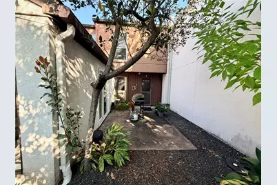 4503 Medinah Place, Bellaire, TX 77401 - Photo 24