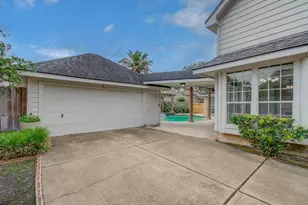 1311 Hopkins Park Dr, Houston, TX 77094 - Photo 46