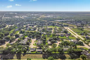 16210 Lazy Ridge Rd, Houston, TX 77053 - Photo 42