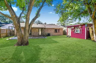 16210 Lazy Ridge Rd, Houston, TX 77053 - Photo 12