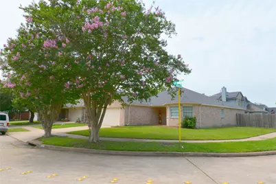 19330 Larissa Drive, Katy, TX 77449 - Photo 2