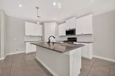 8915 Orchid Valley Way, Cypress, TX 77433 - Photo 12