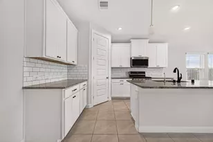 8915 Orchid Vly Wy, Cypress, TX 77433 - Photo 16
