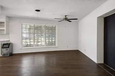 407 Lazy Lane, Anahuac, TX 77514 - Photo 10