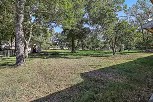 407 Lazy Ln, Anahuac, TX 77514 - Photo 22