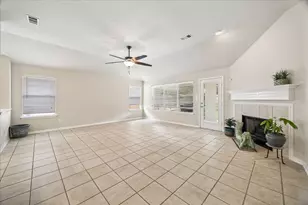 10719 Knoll Bend Ln, Houston, TX 77070 - Photo 12