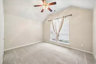 10719 Knoll Bend Ln, Houston, TX 77070 - Photo 26