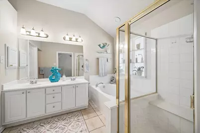 10719 Knoll Bend Lane, Houston, TX 77070 - Photo 22