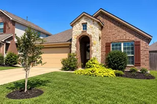 2638 Ivy Wood Ln, Conroe, TX 77385 - Photo 2