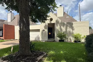 1715 Gingerleaf Ln, Houston, TX 77055 - Photo 34